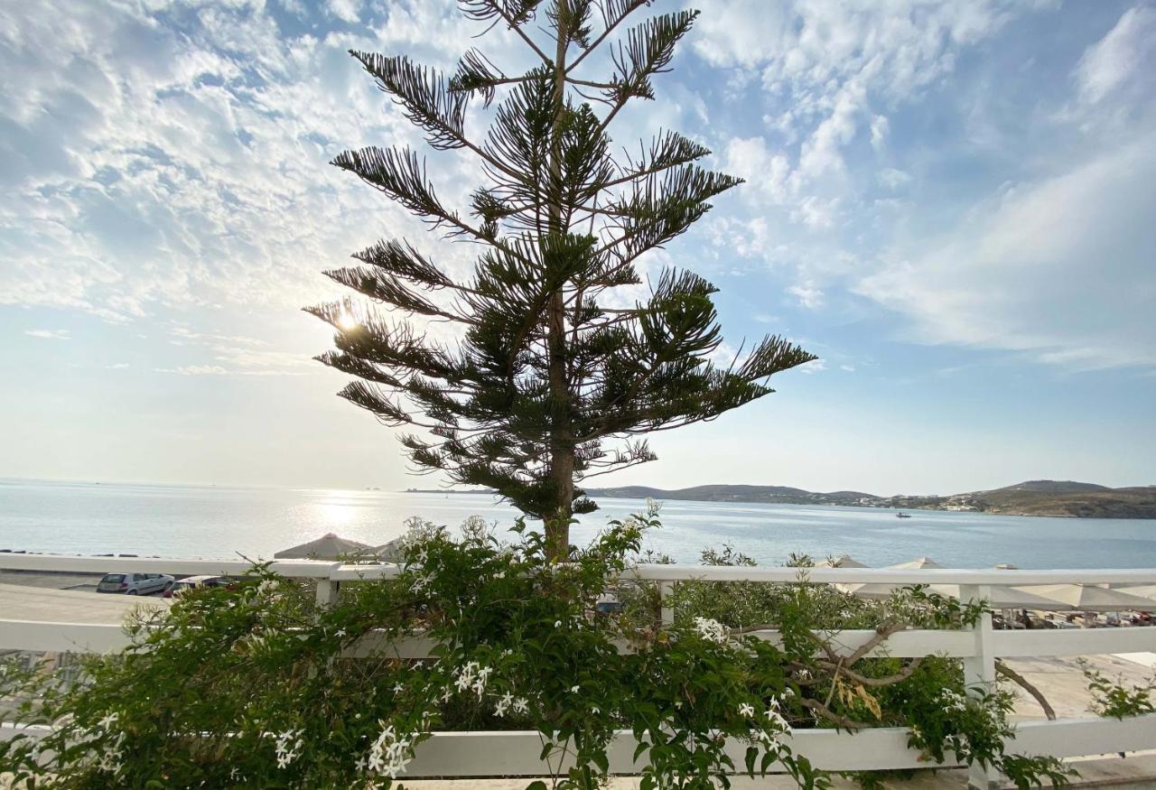Lyra Seafront Apartment , Paroikia Town Center Exterior photo